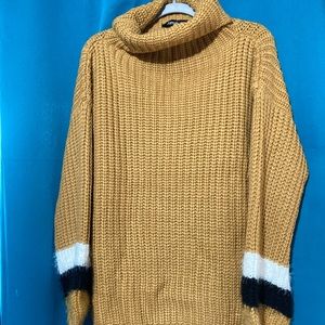 Knit sweater with cowl turtle neck